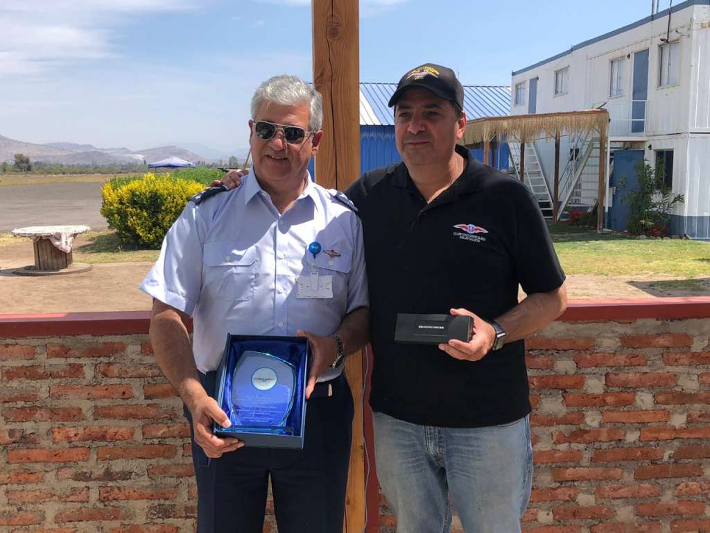 Vuelos familiares Ad. Chacabuco. Club Universitario de Aviación (11)