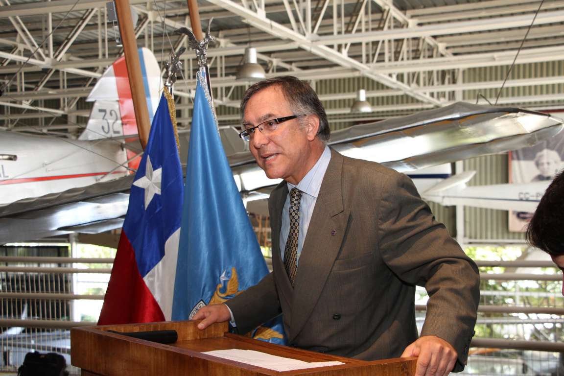 2. Norberto Traub, Presidente del Instituto de Investigaciones Histórico Aeronáuticas de Chile